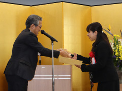 賞贈呈「朝の読書大賞」